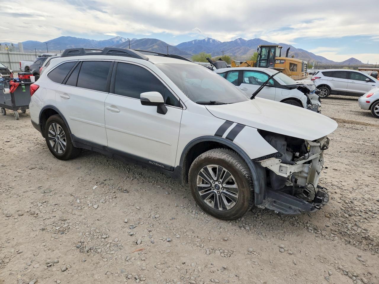 2015 SUBARU OUTBACK 2.5I PREMIUM photo 4