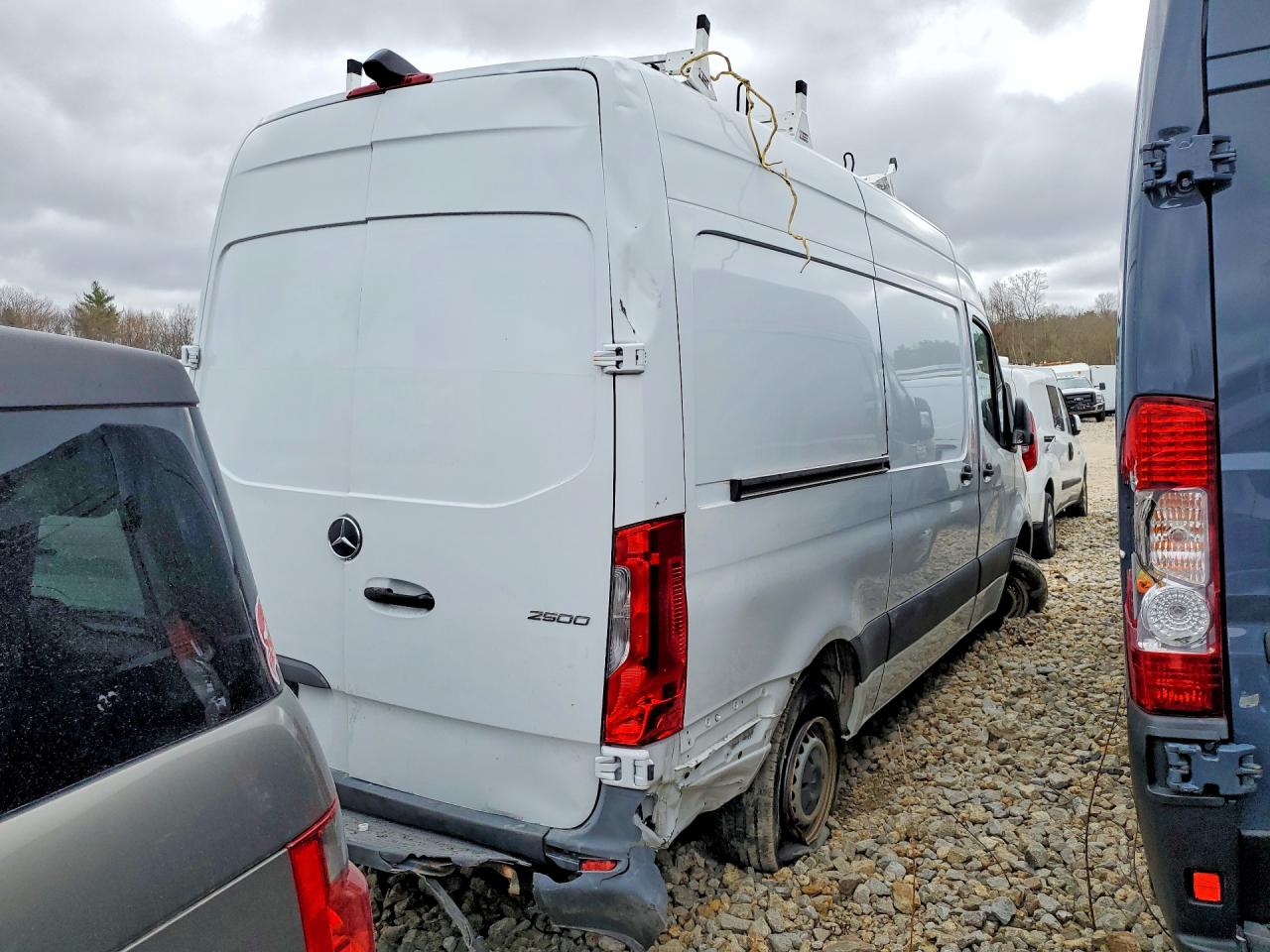 2020 MERCEDES BENZ SPRINTER 2500 UTILITY / SERVICE VAN photo 3