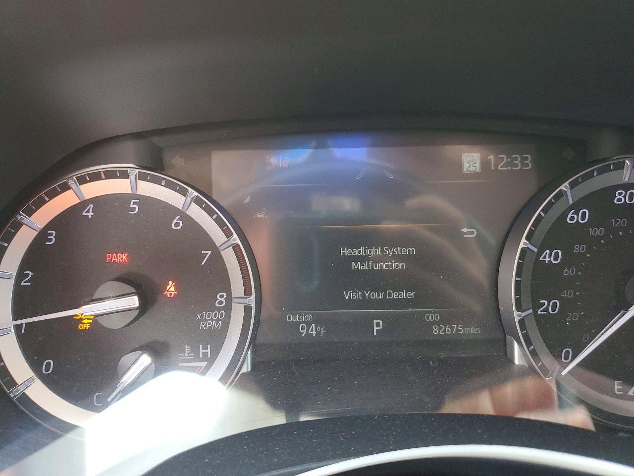 2022 TOYOTA HIGHLANDER XLE photo 17