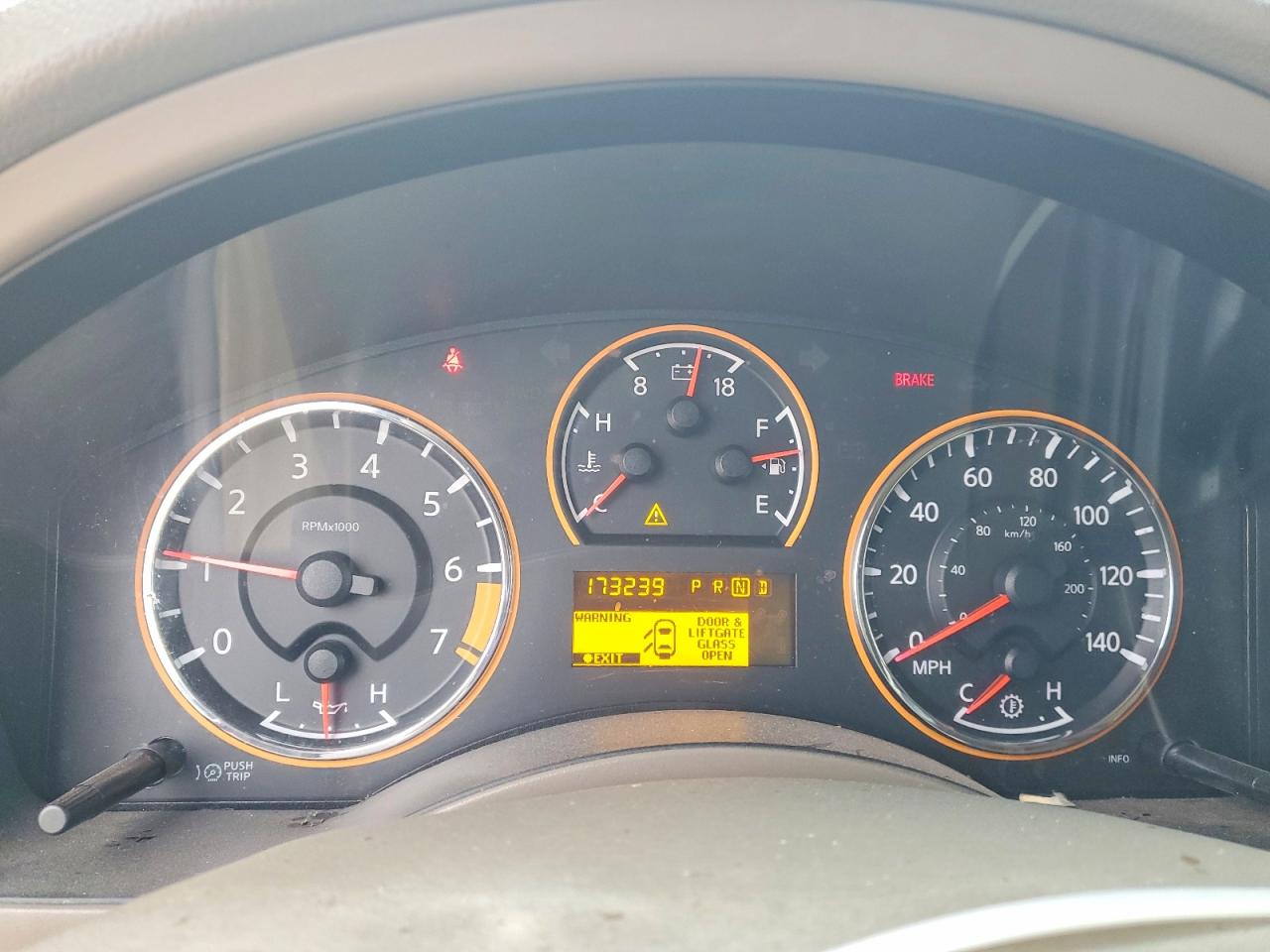 2011 NISSAN ARMADA PLATINUM photo 9