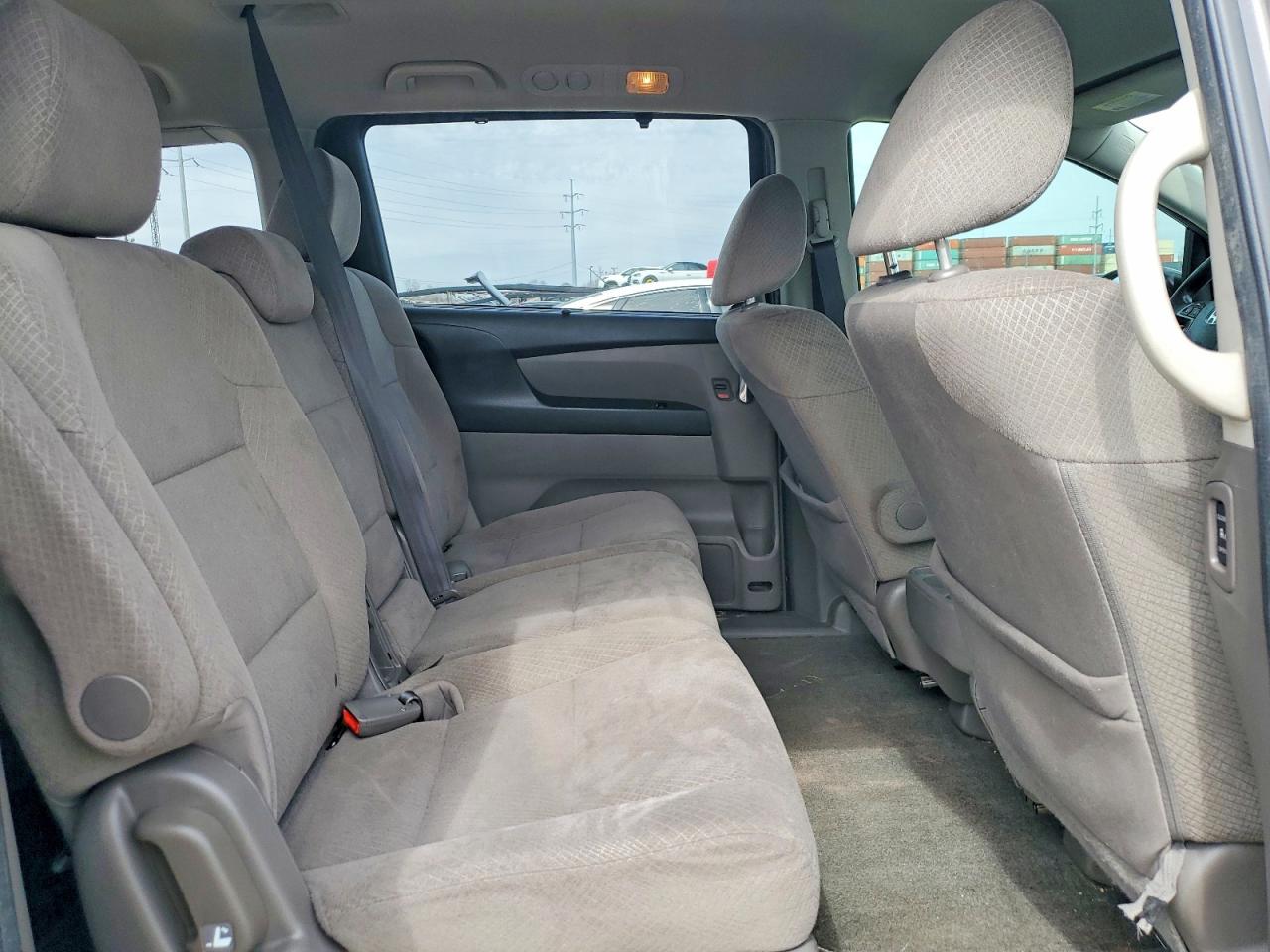 2014 HONDA ODYSSEY photo 11