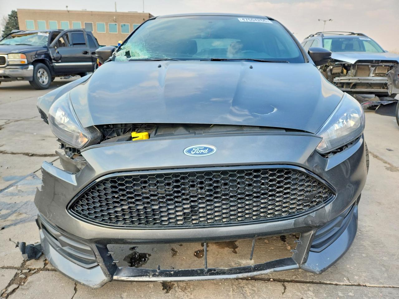 2018 FORD FOCUS ST photo 5