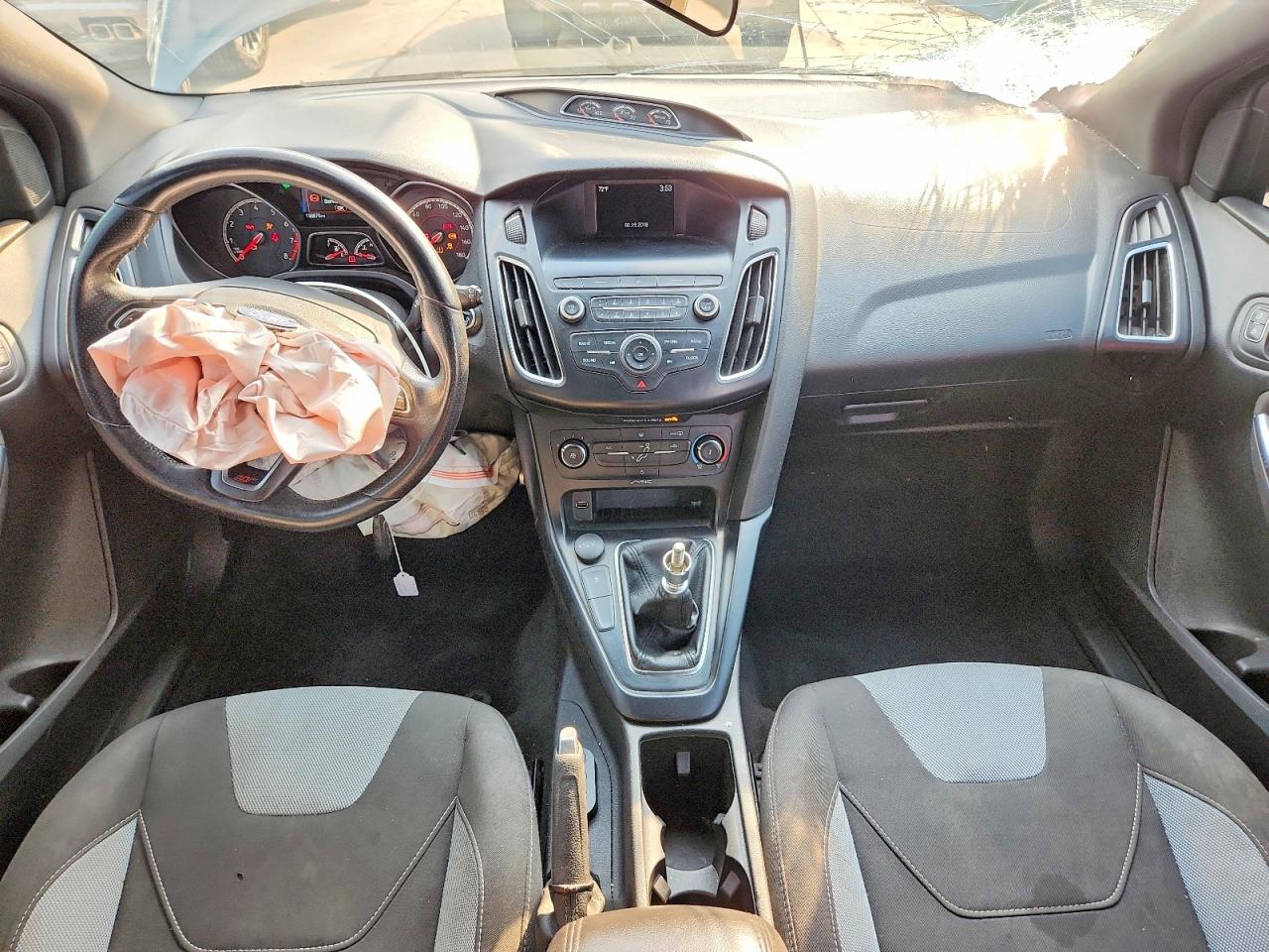 2018 FORD FOCUS ST photo 8