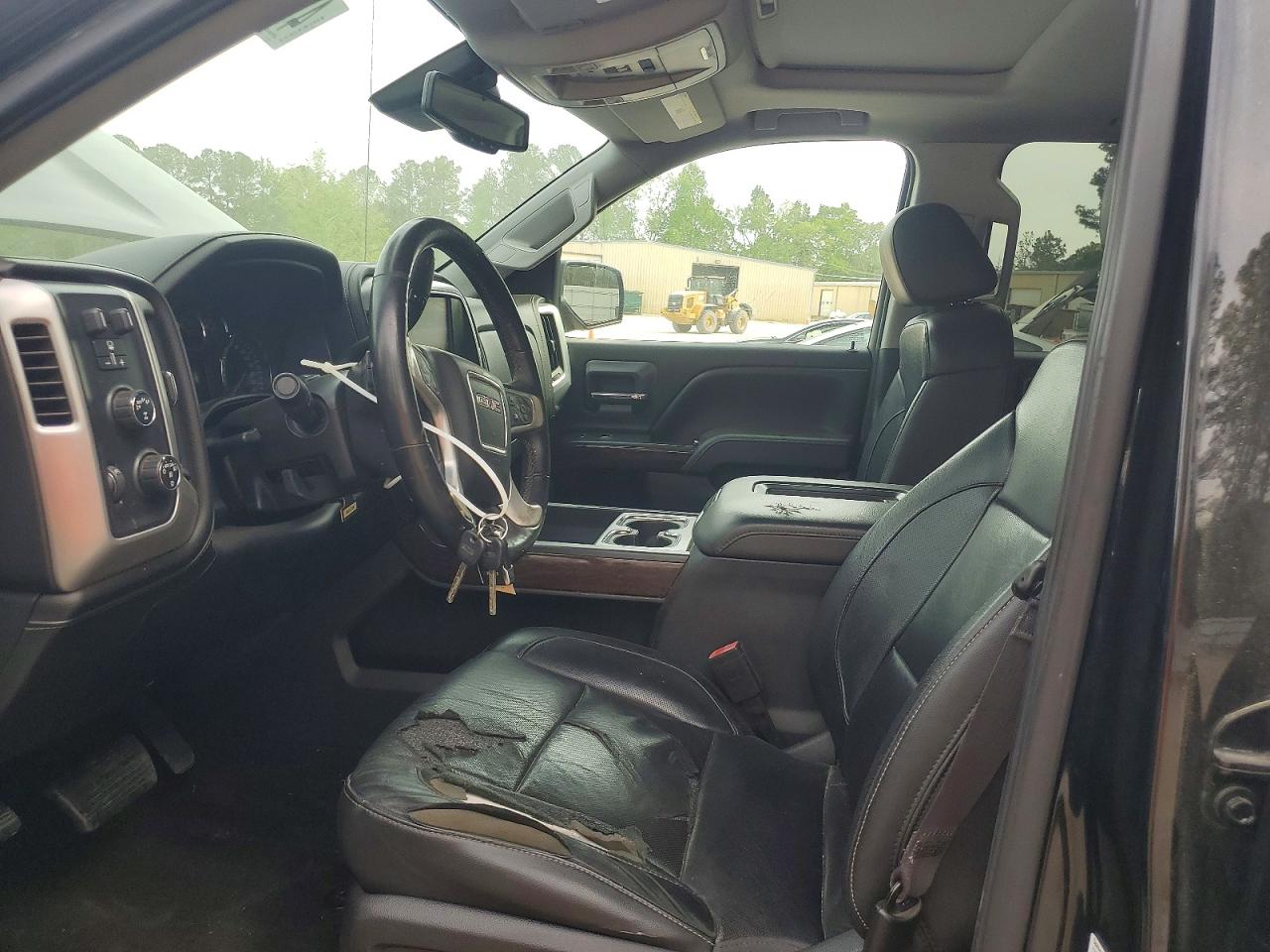 2017 GMC SIERRA K1500 SLT photo 13
