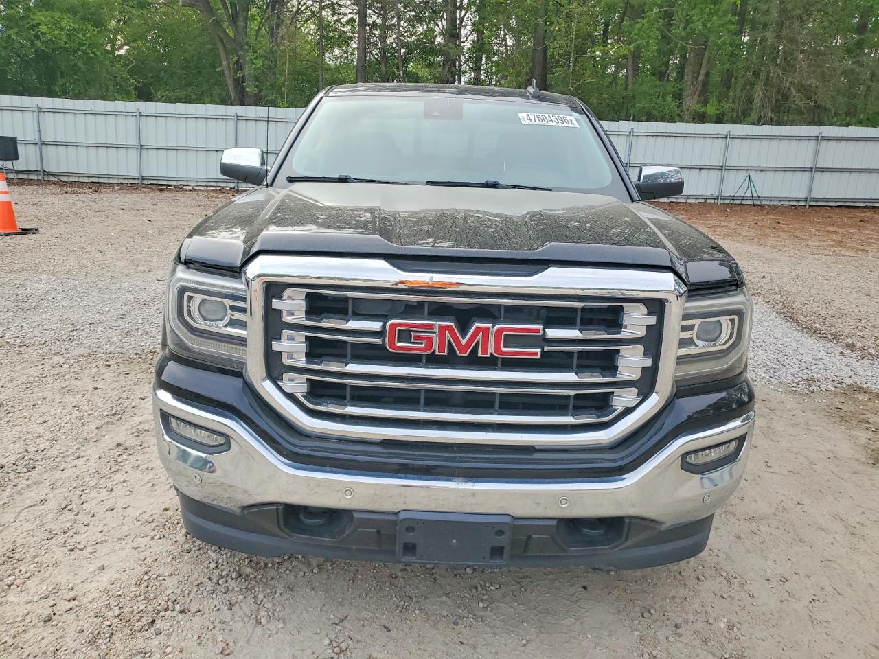 2017 GMC SIERRA K1500 SLT photo 9