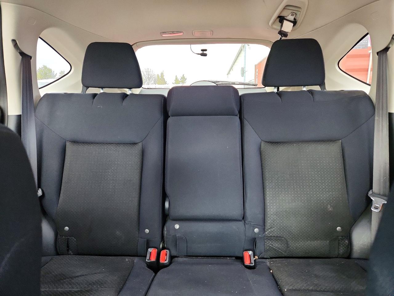 2015 HONDA CR-V LX photo 10
