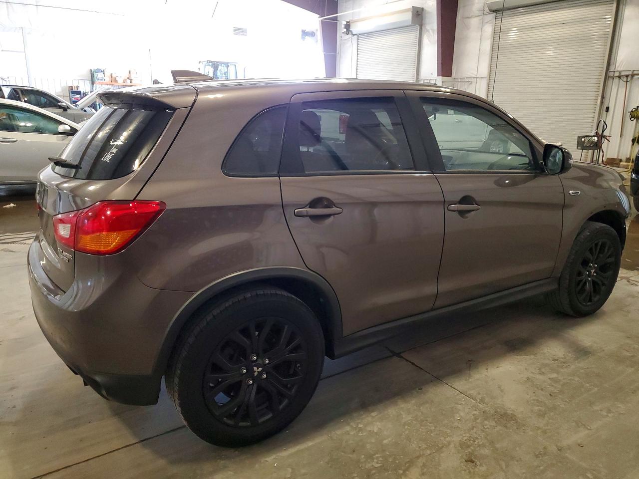 2017 MITSUBISHI OUTLANDER SPORT ES photo 7