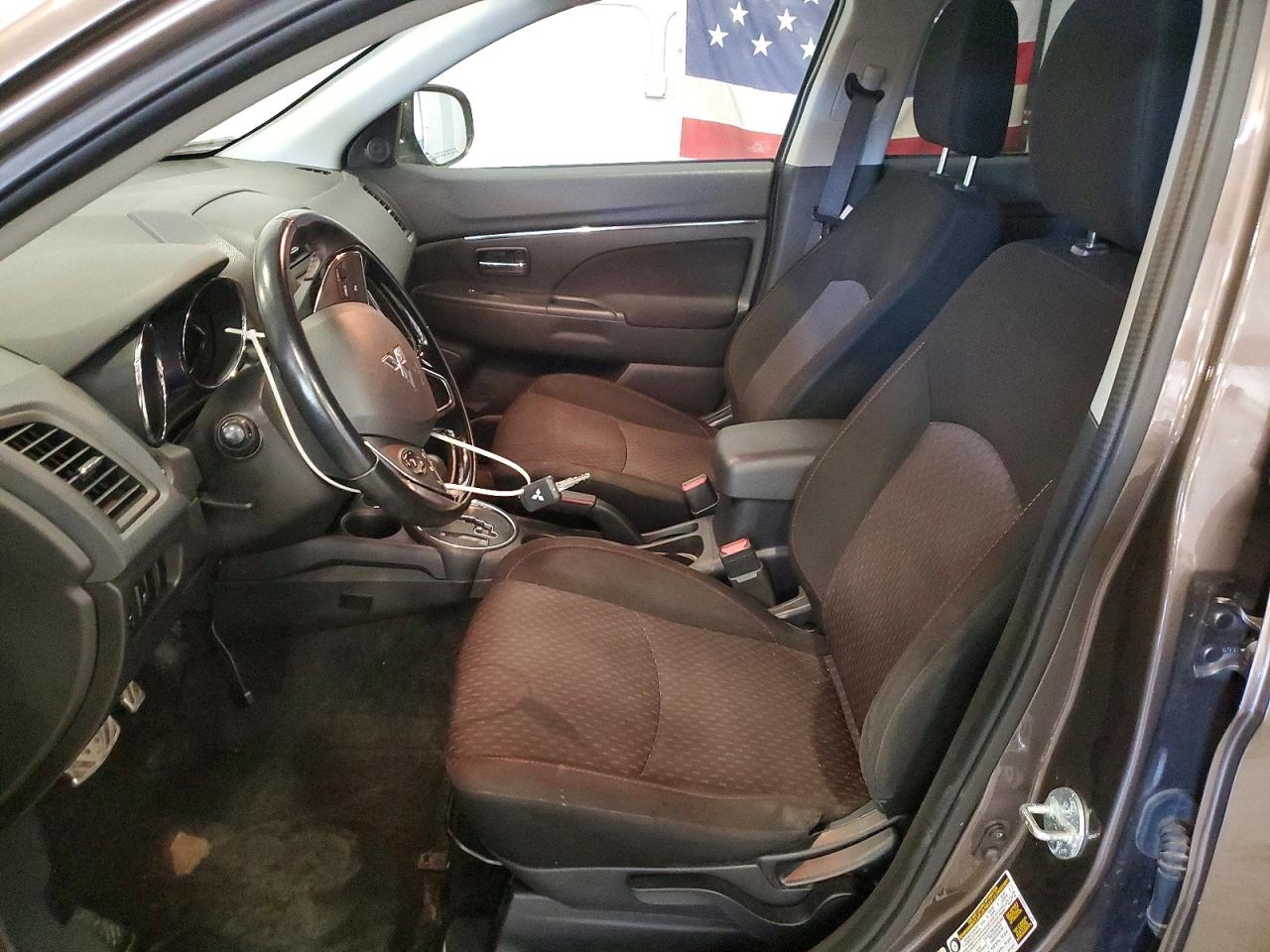 2017 MITSUBISHI OUTLANDER SPORT ES photo 19