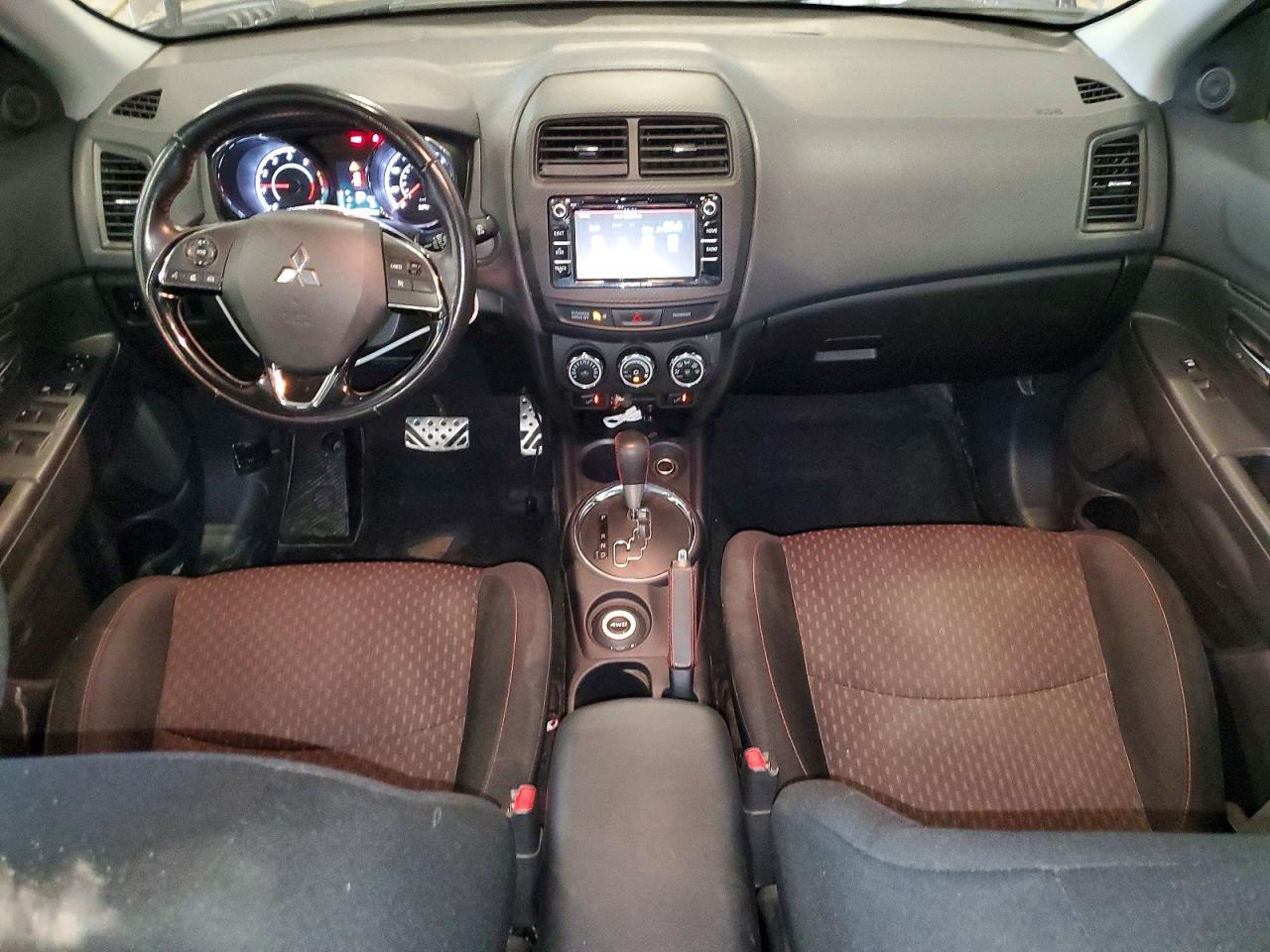 2017 MITSUBISHI OUTLANDER SPORT ES photo 22