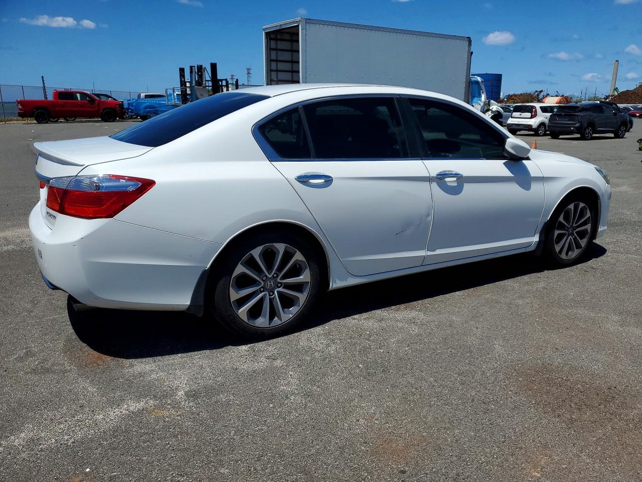 2014 HONDA ACCORD SPORT photo 3