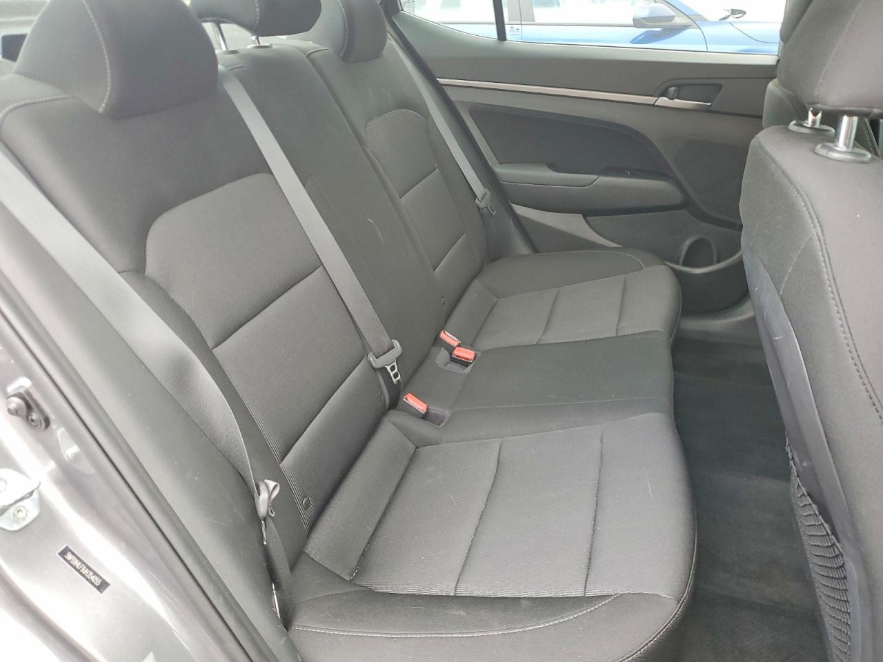 2018 HYUNDAI ELANTRA VALUE EDITION photo 28