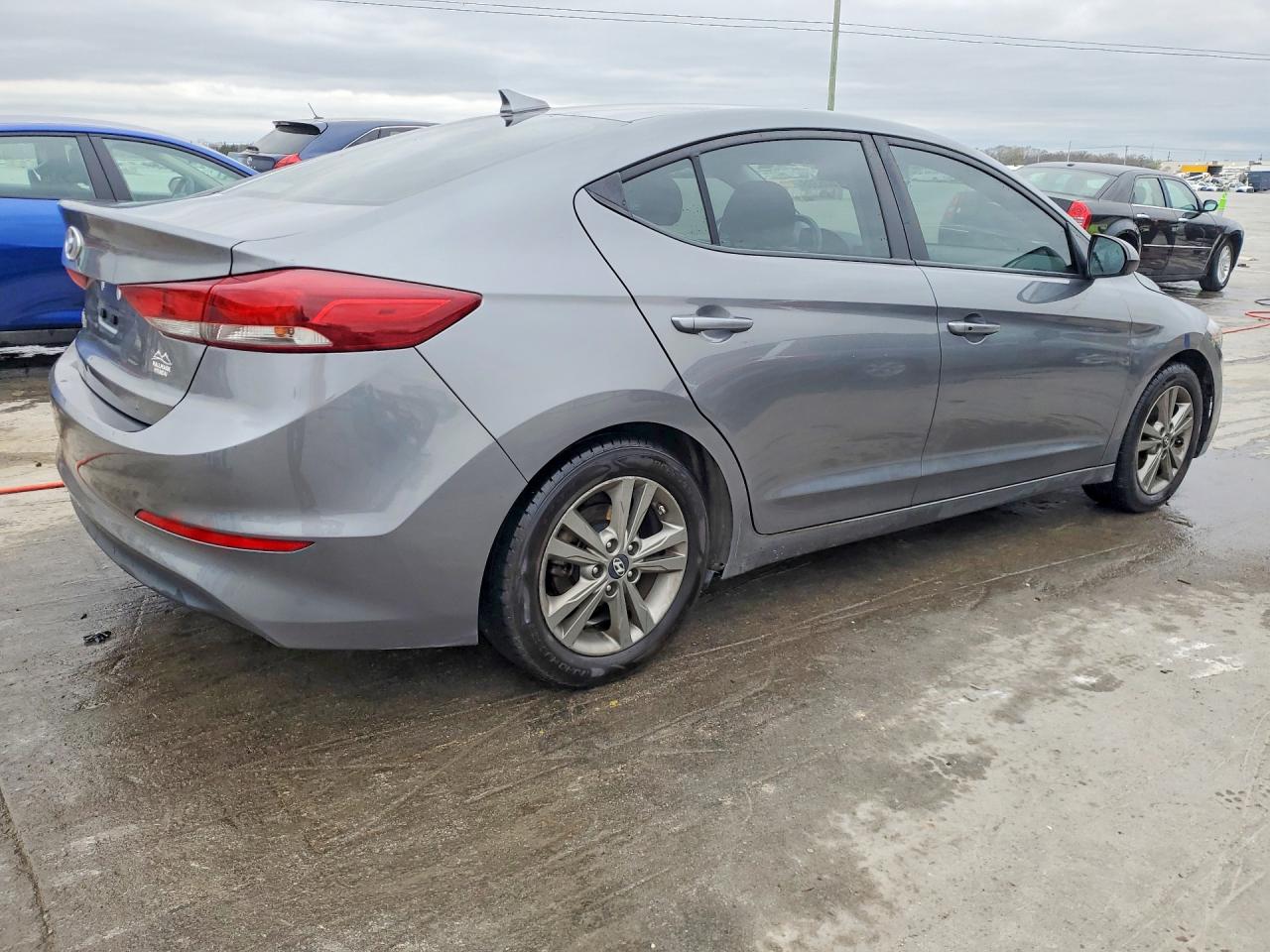 2018 HYUNDAI ELANTRA VALUE EDITION photo 7