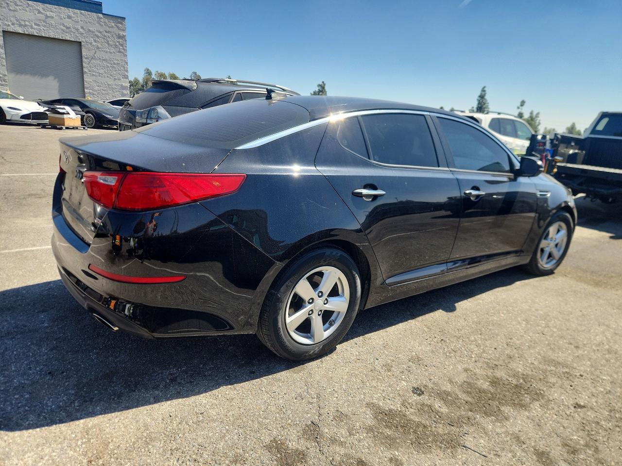 2015 KIA OPTIMA LX photo 5