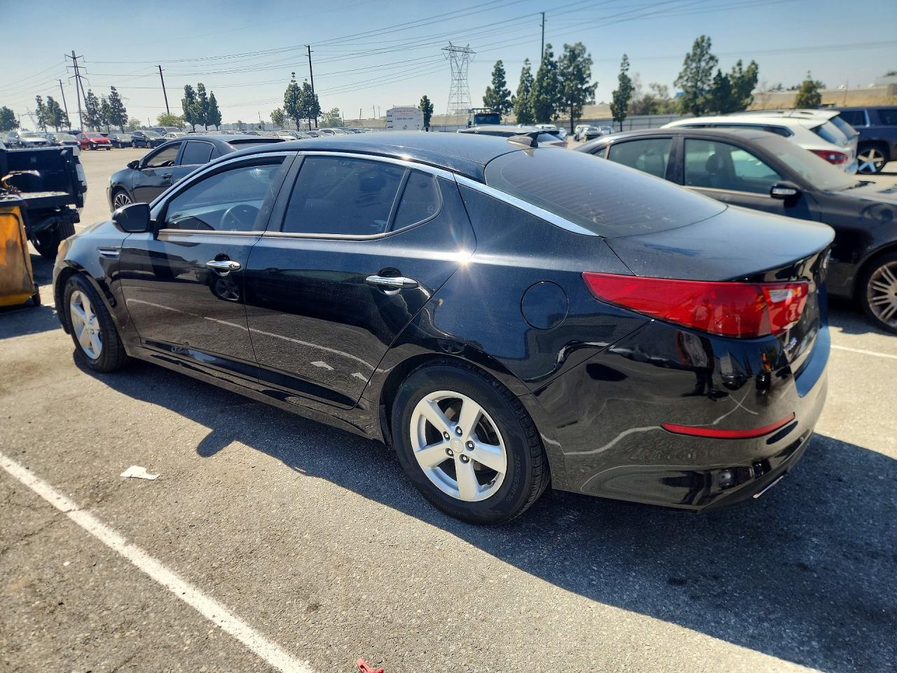 2015 KIA OPTIMA LX photo 3