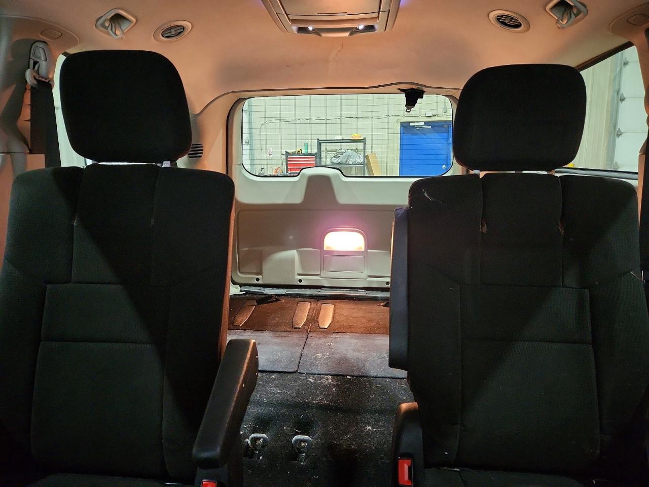 2012 DODGE GRAND CARAVAN CREW photo 10