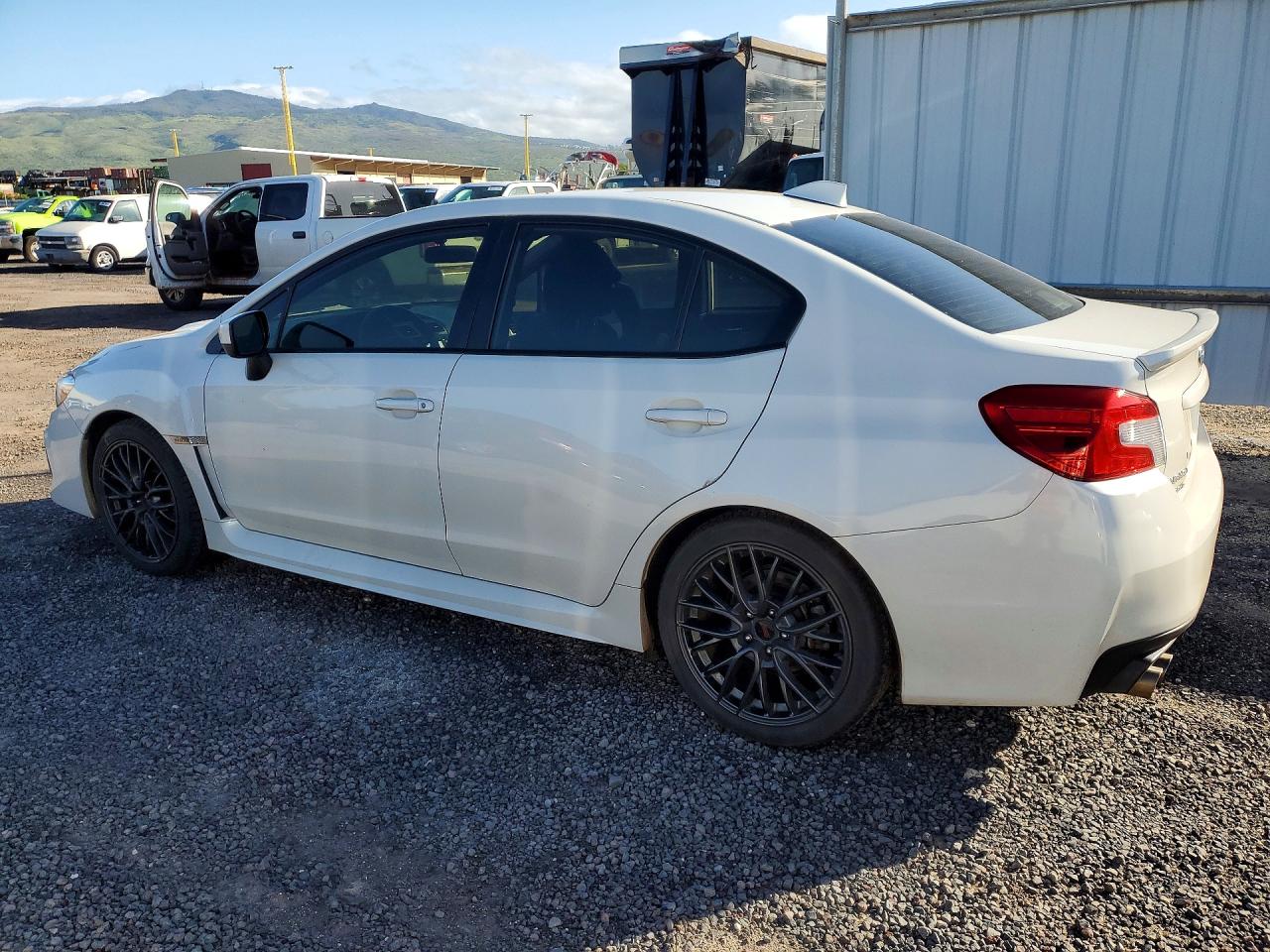 2020 SUBARU WRX photo 3