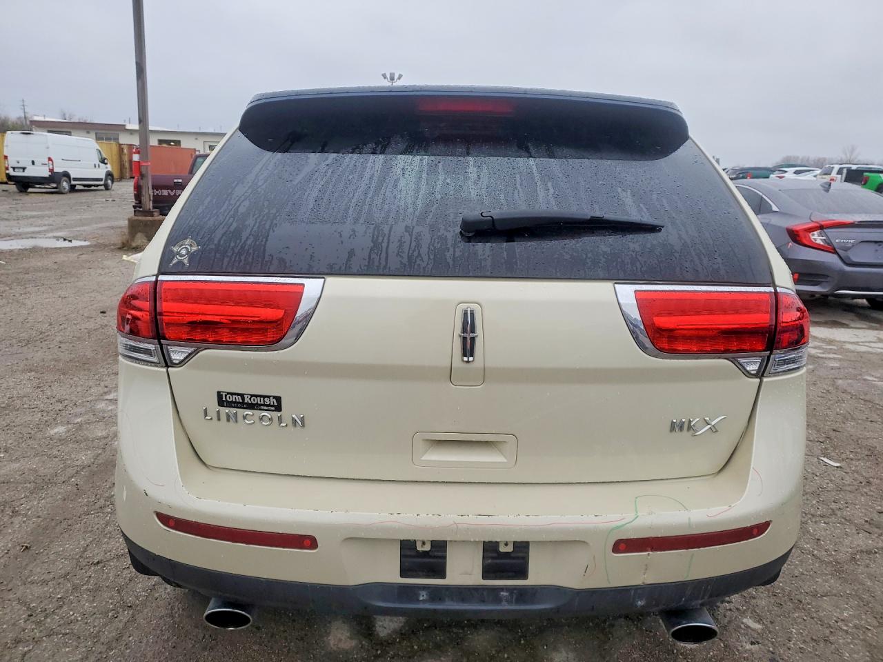 2014 LINCOLN TOWNHOUSE MKX photo 11