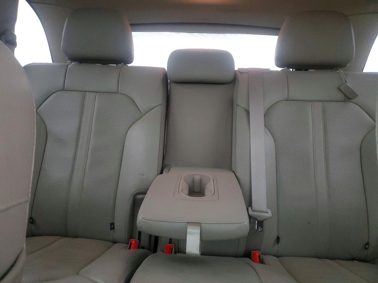 2014 LINCOLN TOWNHOUSE MKX photo 19