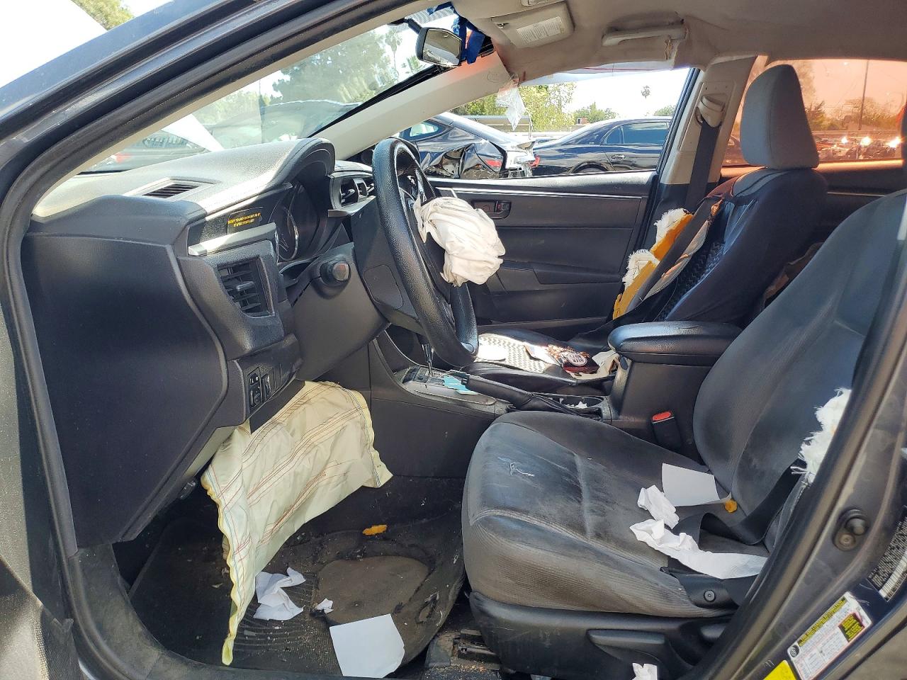 2016 TOYOTA COROLLA L photo 7