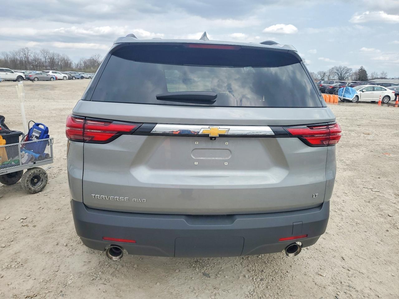 2023 CHEVROLET TRAVERSE LT photo 11