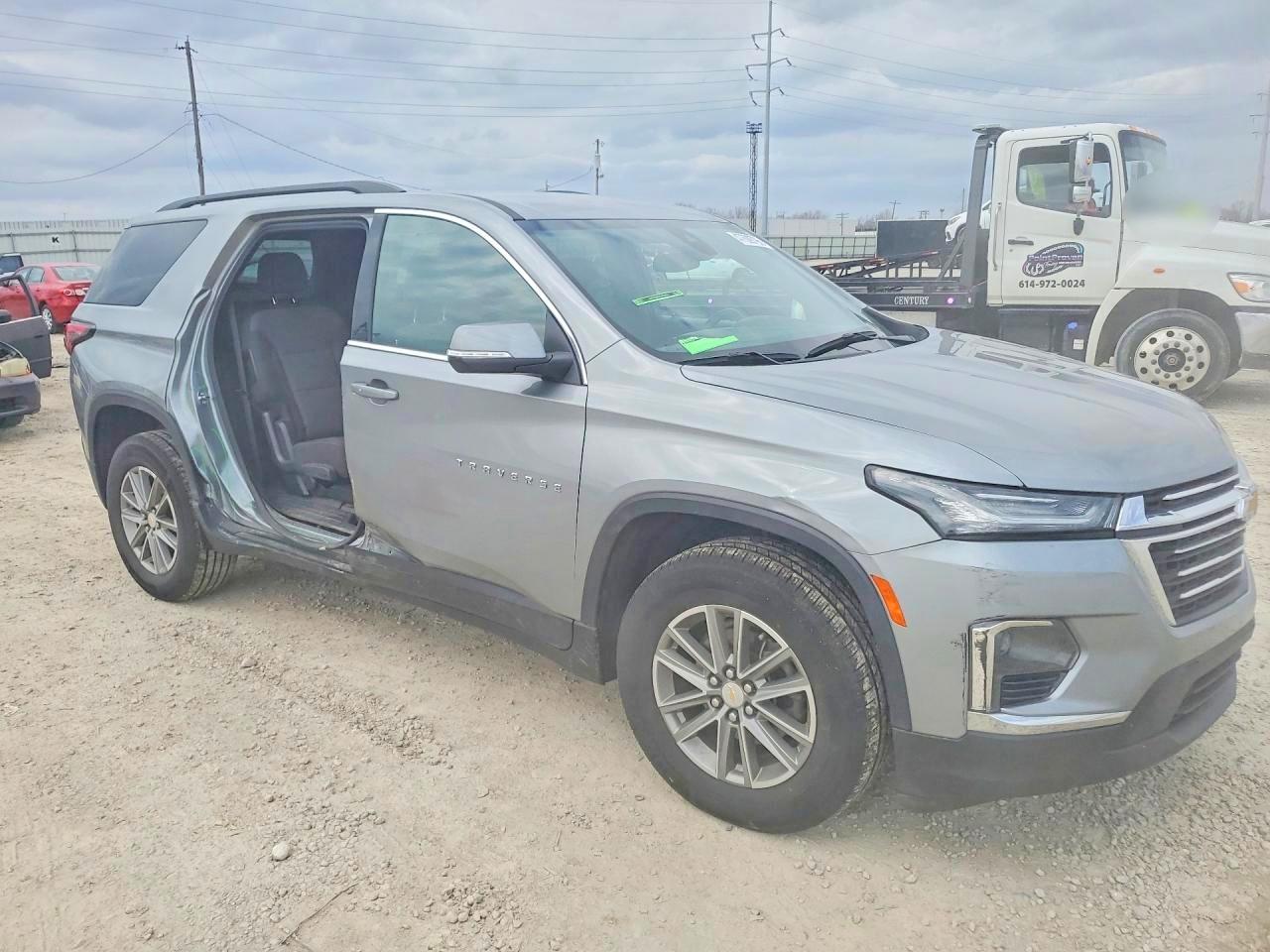 2023 CHEVROLET TRAVERSE LT photo 7
