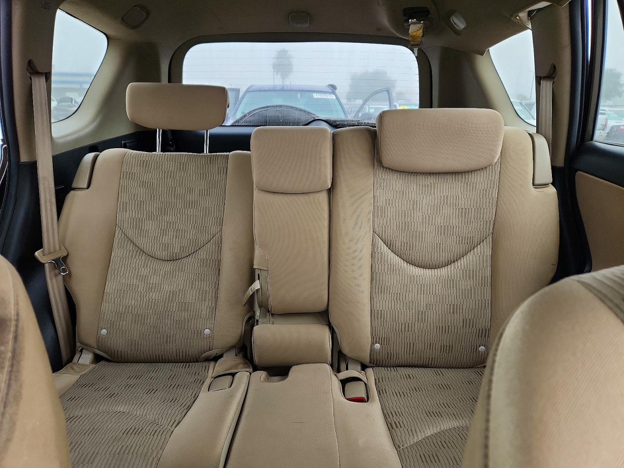 2010 TOYOTA RAV4 BASE photo 10