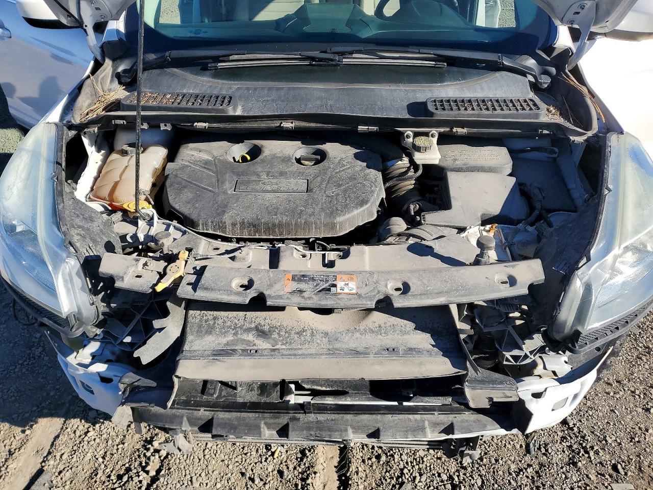 2015 FORD ESCAPE SE photo 11