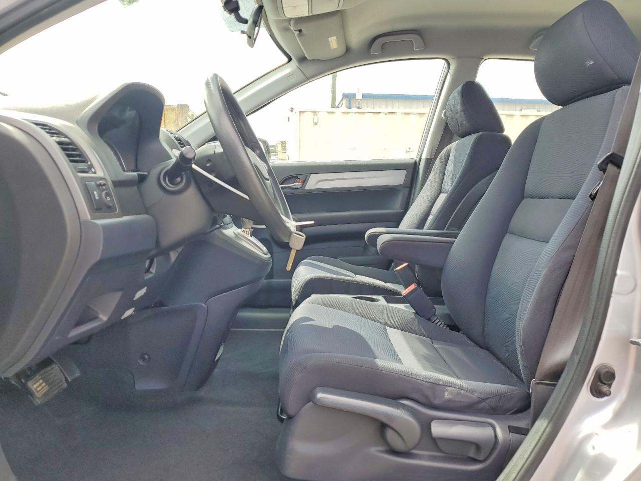 2010 HONDA CR-V LX photo 7