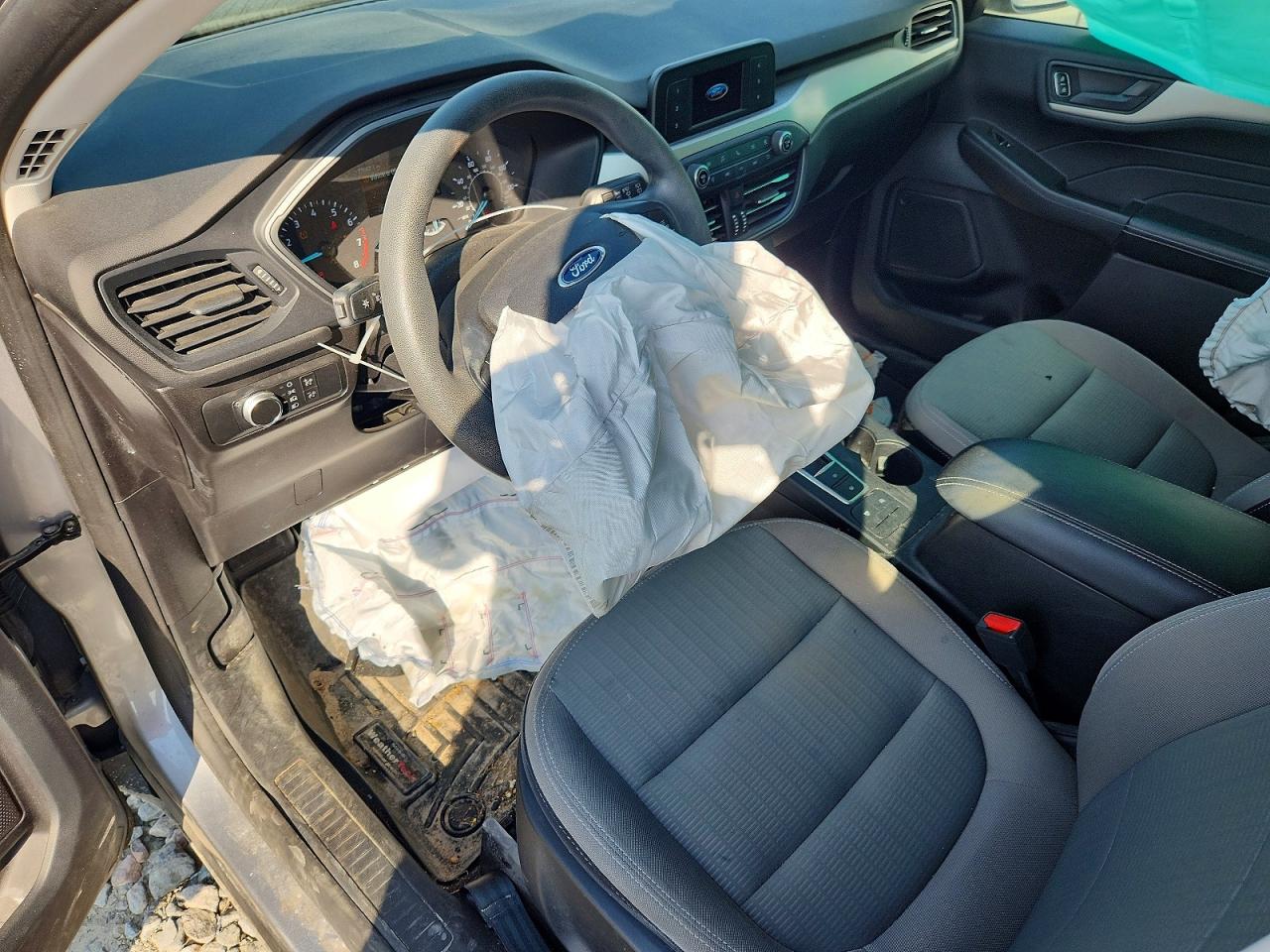 2022 FORD ESCAPE photo 8