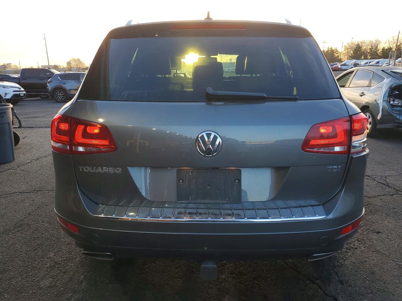 2013 VOLKSWAGEN TOUAREG V6 TDI photo 11