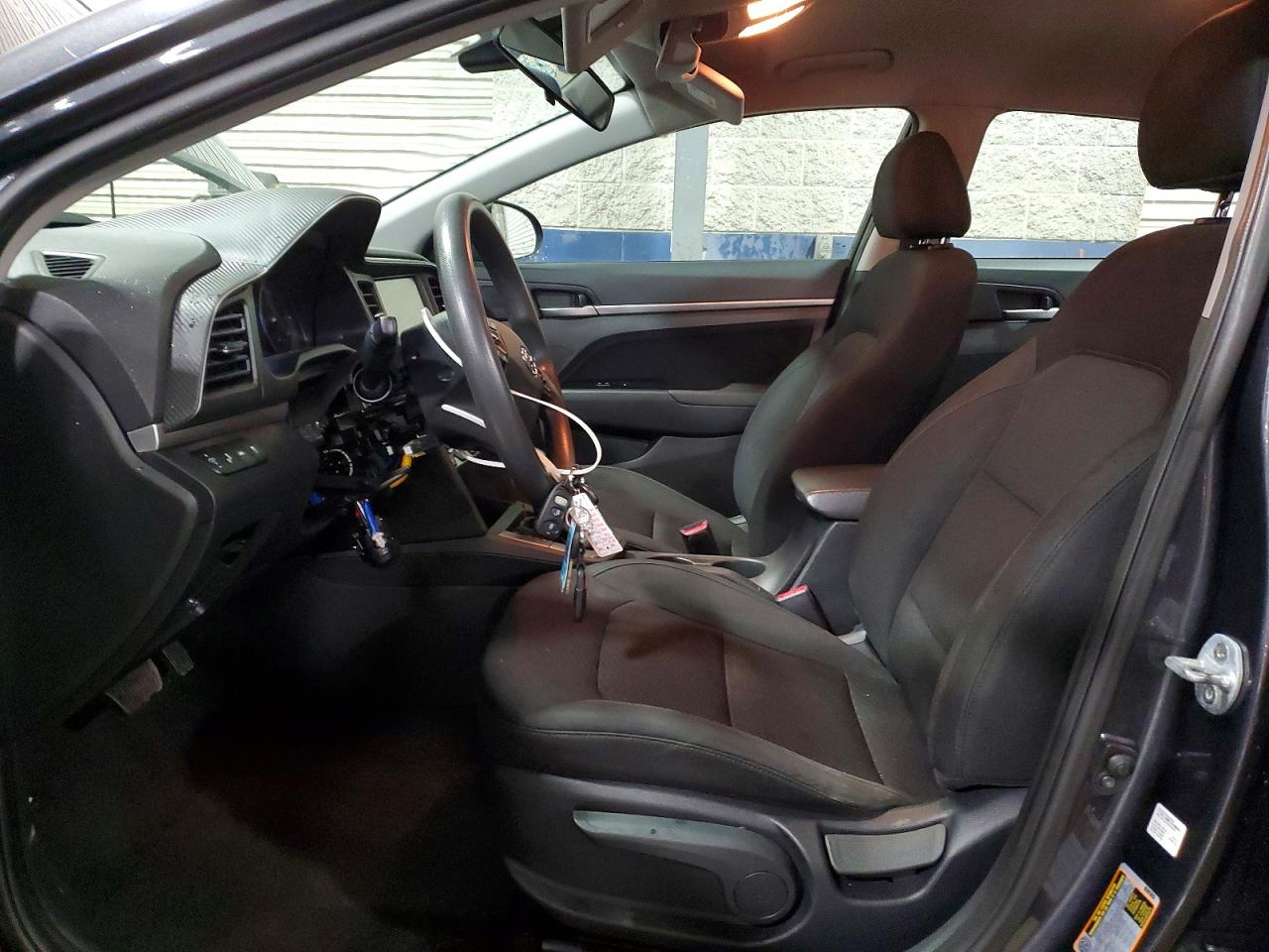 2020 HYUNDAI ELANTRA SEL photo 7