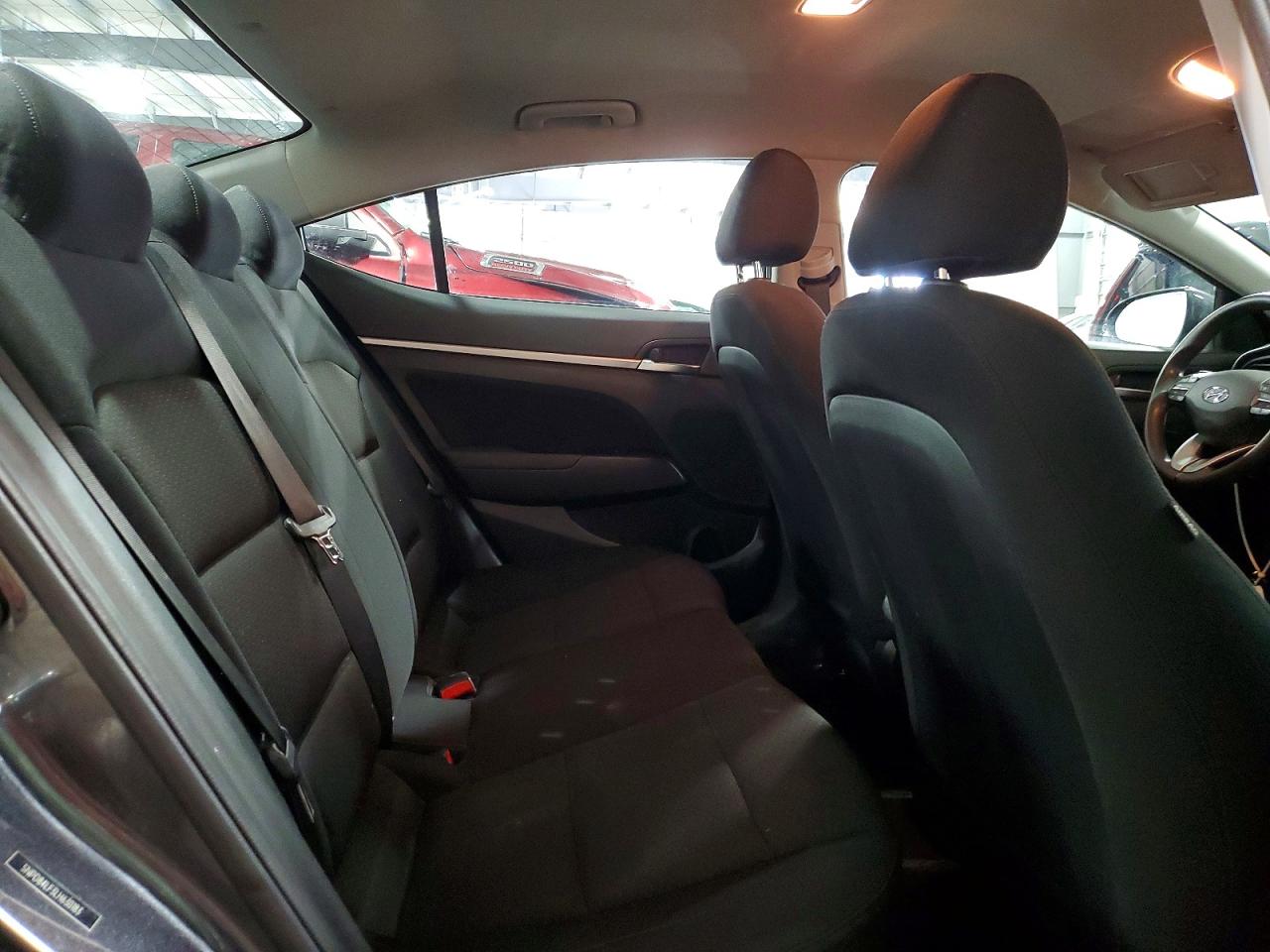 2020 HYUNDAI ELANTRA SEL photo 10