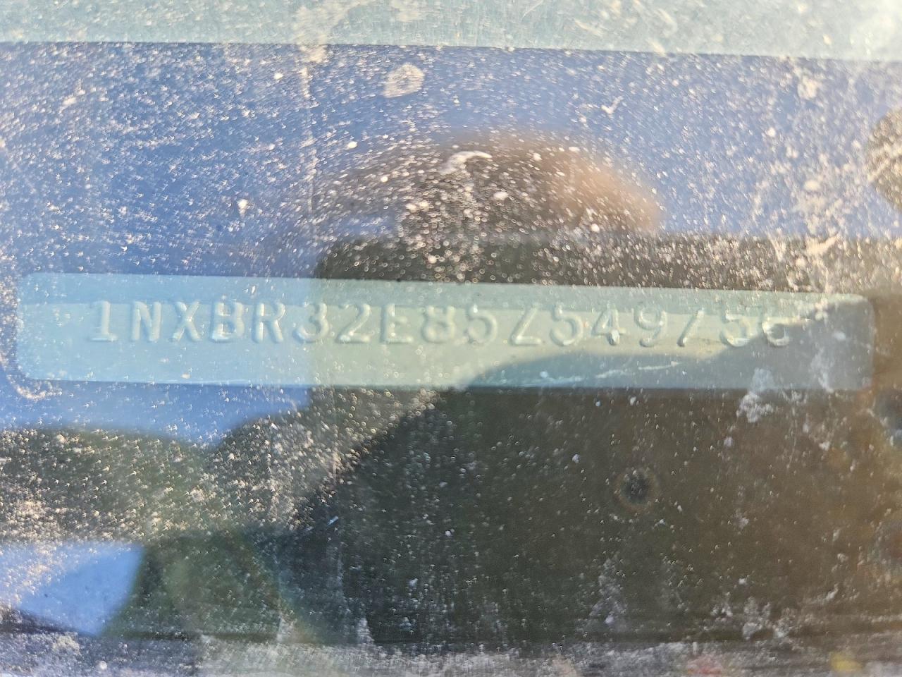 2005 TOYOTA COROLLA S photo 23
