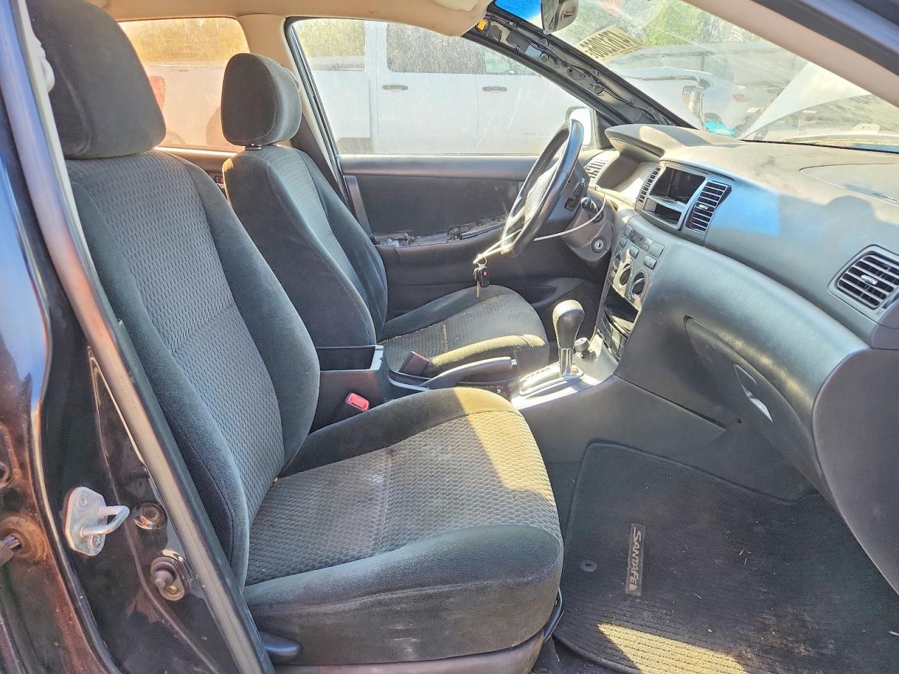 2005 TOYOTA COROLLA S photo 13