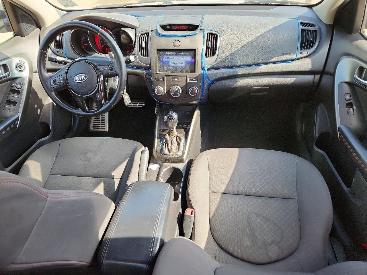 2013 KIA FORTE SX photo 8