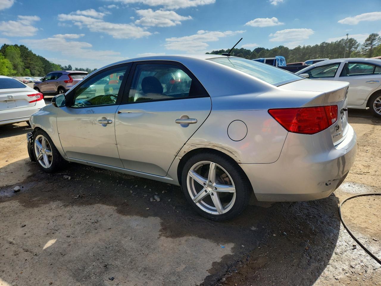 2013 KIA FORTE SX photo 2