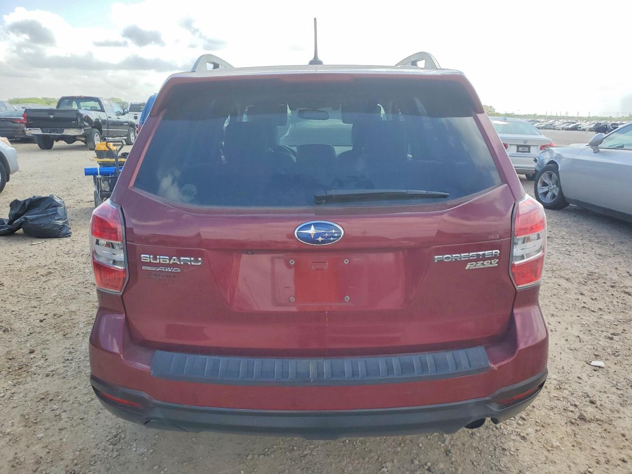 2015 SUBARU FORESTER 2.5I LIMITED photo 11