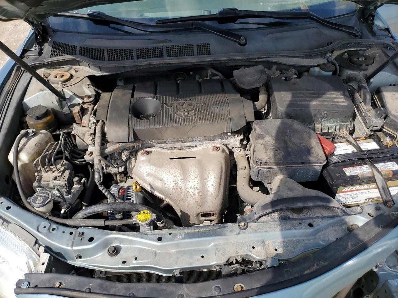 2011 TOYOTA CAMRY LE photo 31