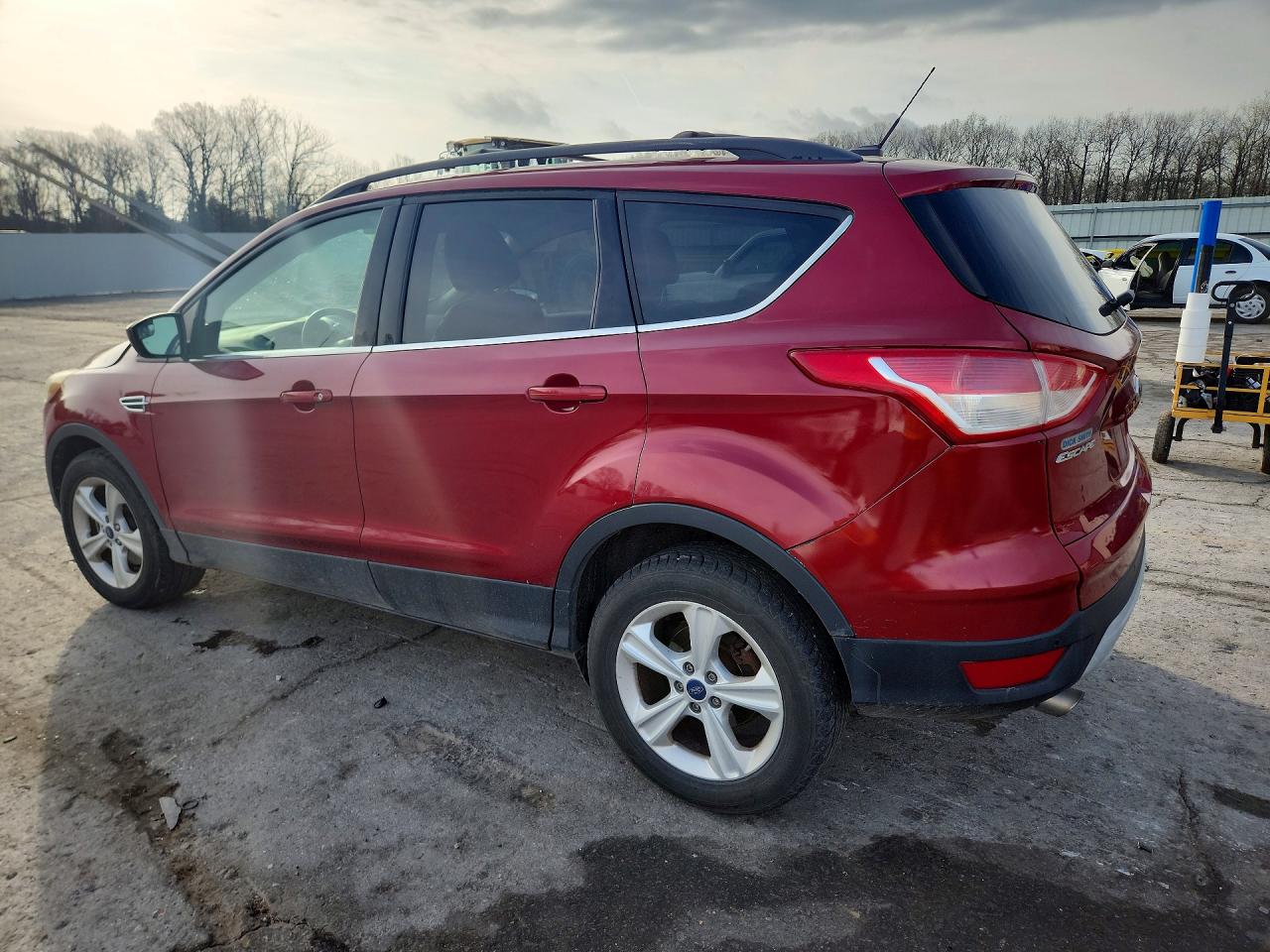 2014 FORD ESCAPE photo 2