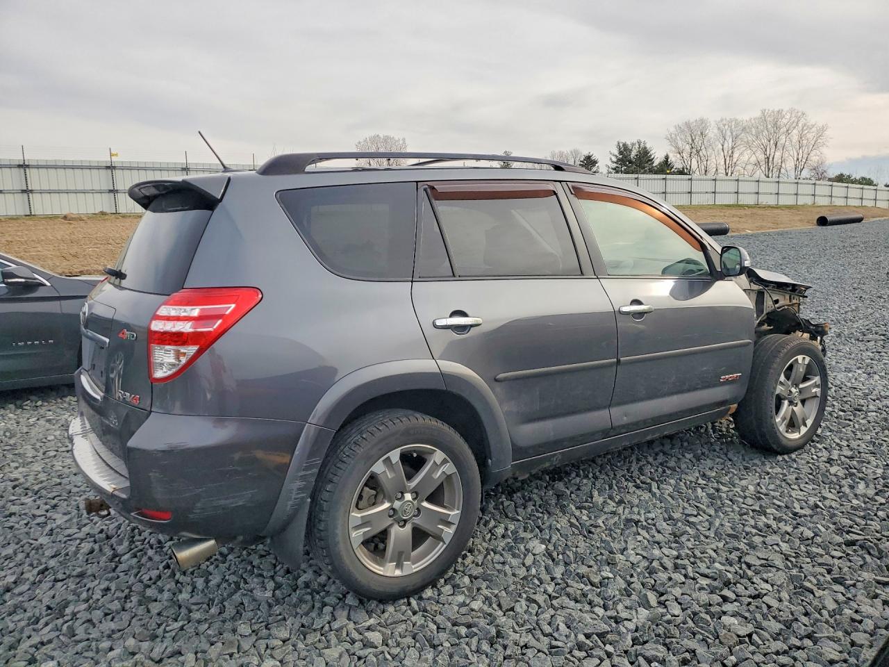 2010 TOYOTA RAV4 SPORT photo 3