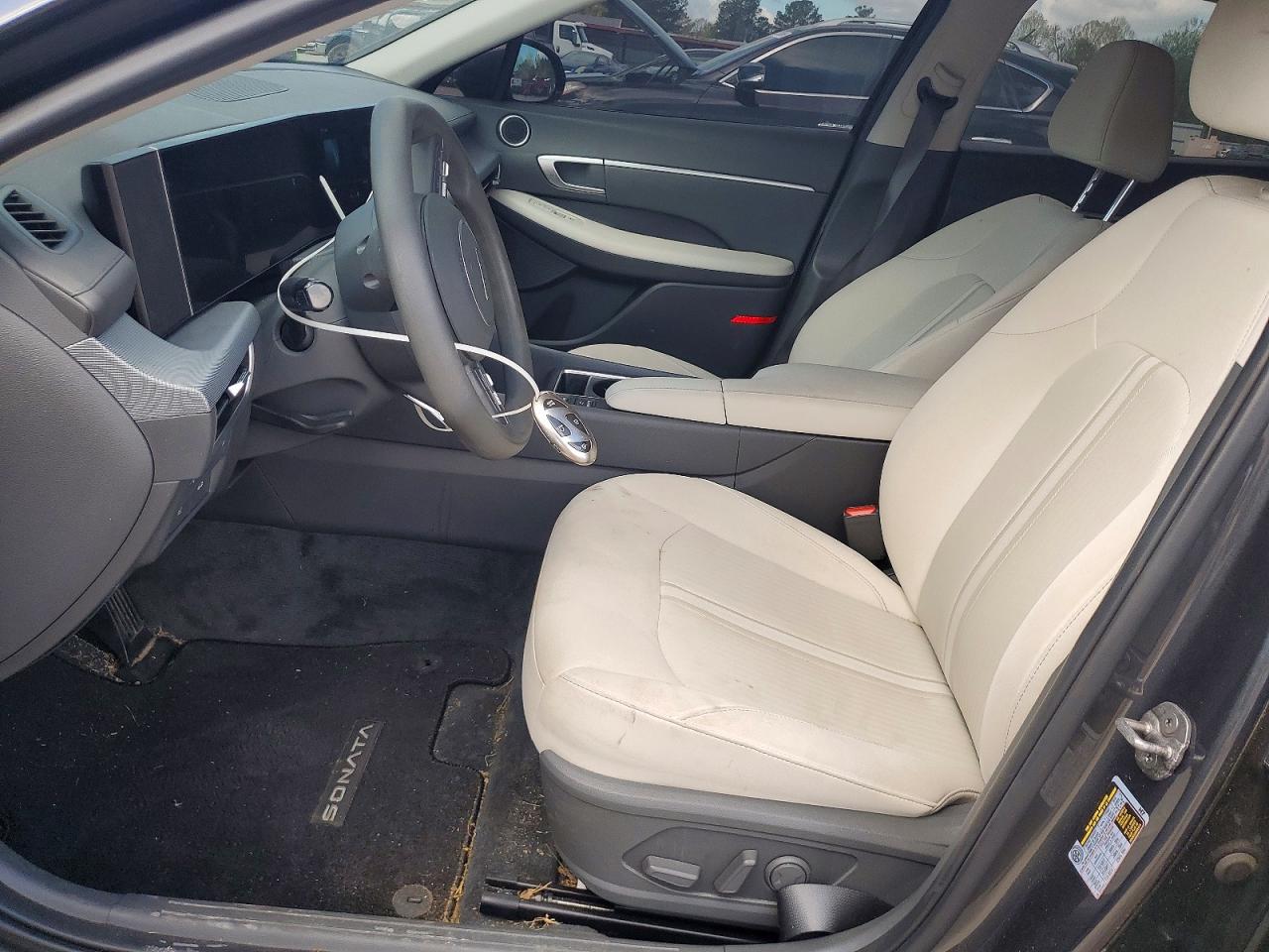2024 HYUNDAI SONATA SEL photo 19