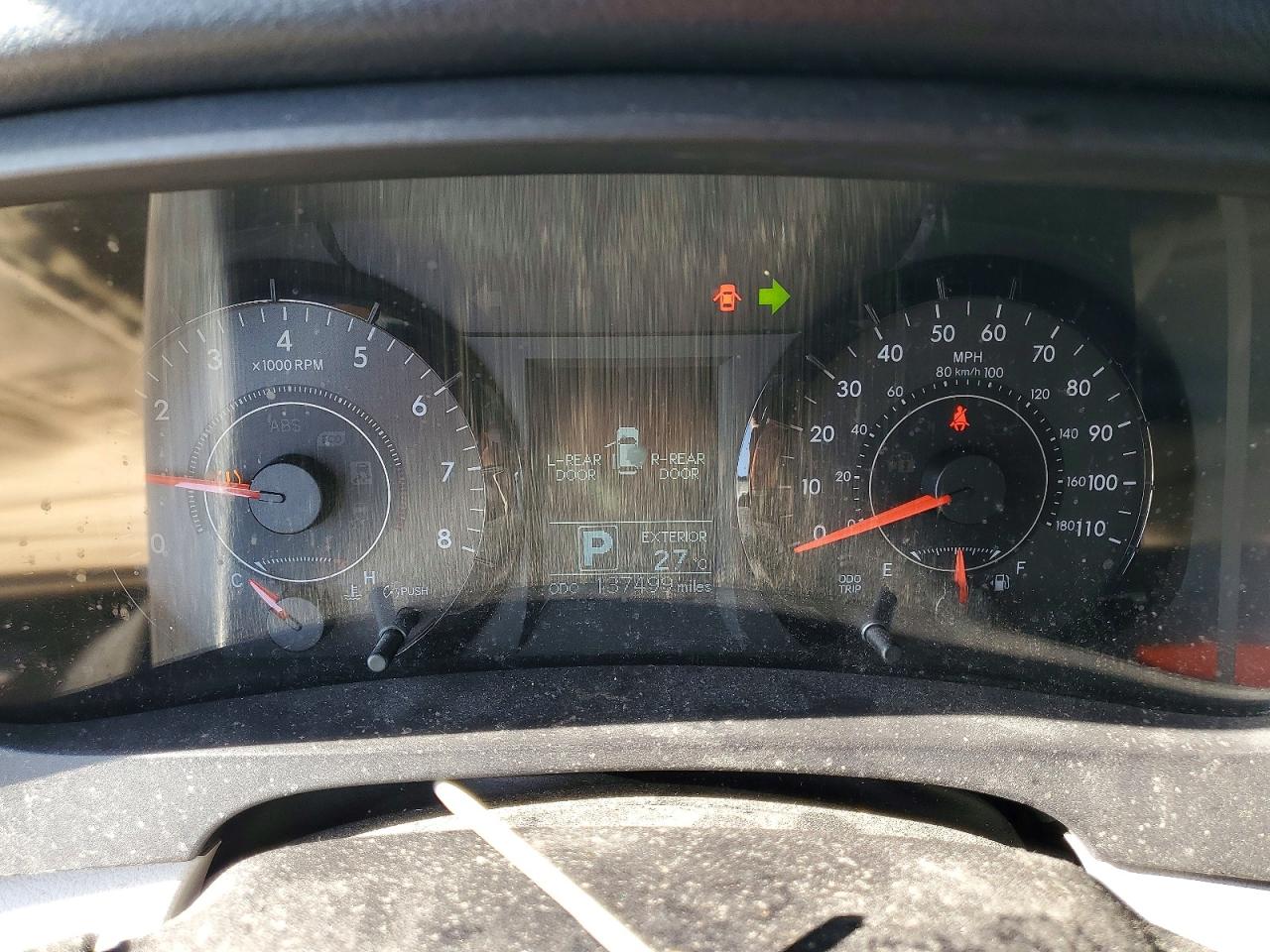 2017 TOYOTA SIENNA LE 8-PASSENGER photo 25