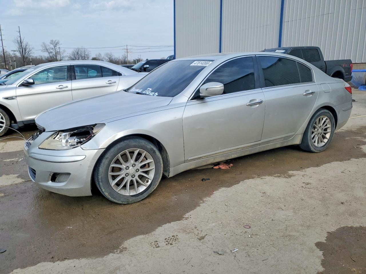 2010 HYUNDAI GENESIS
