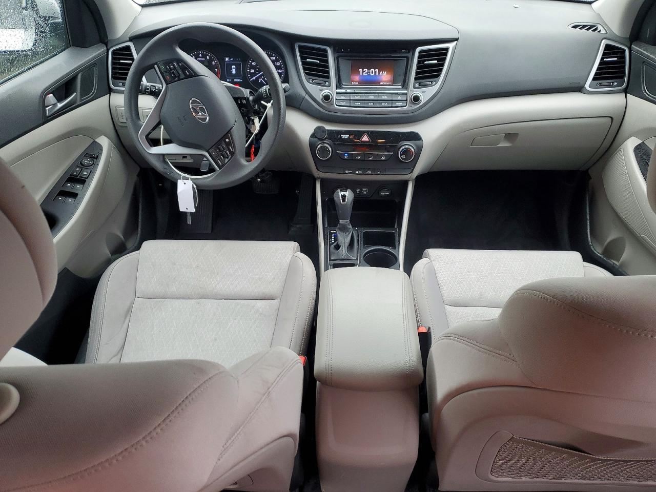 2016 HYUNDAI TUCSON SE photo 22