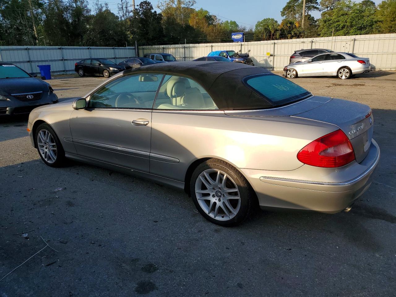 2008 MERCEDES-BENZ CLK 350 photo 2
