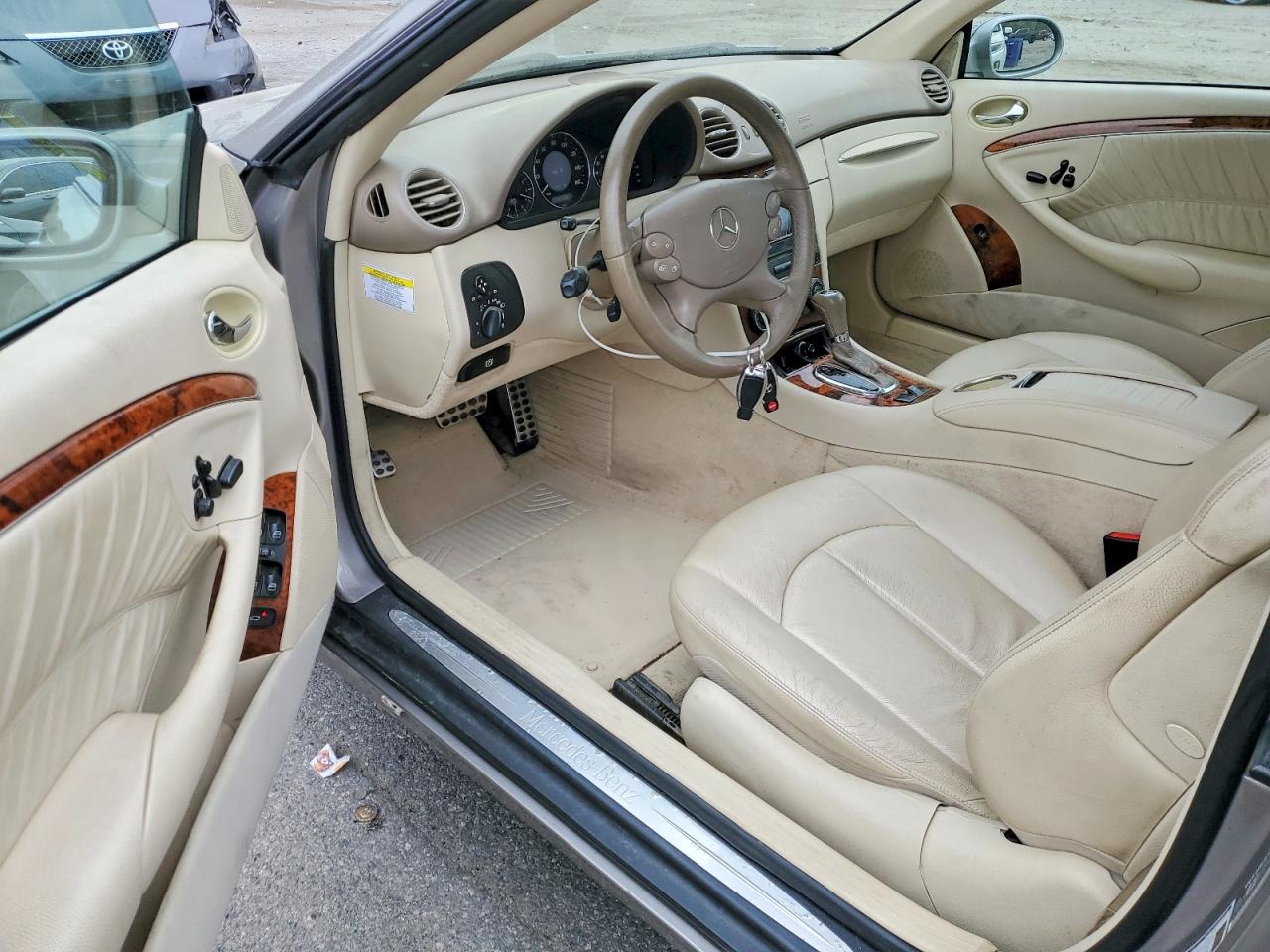 2008 MERCEDES-BENZ CLK 350 photo 8