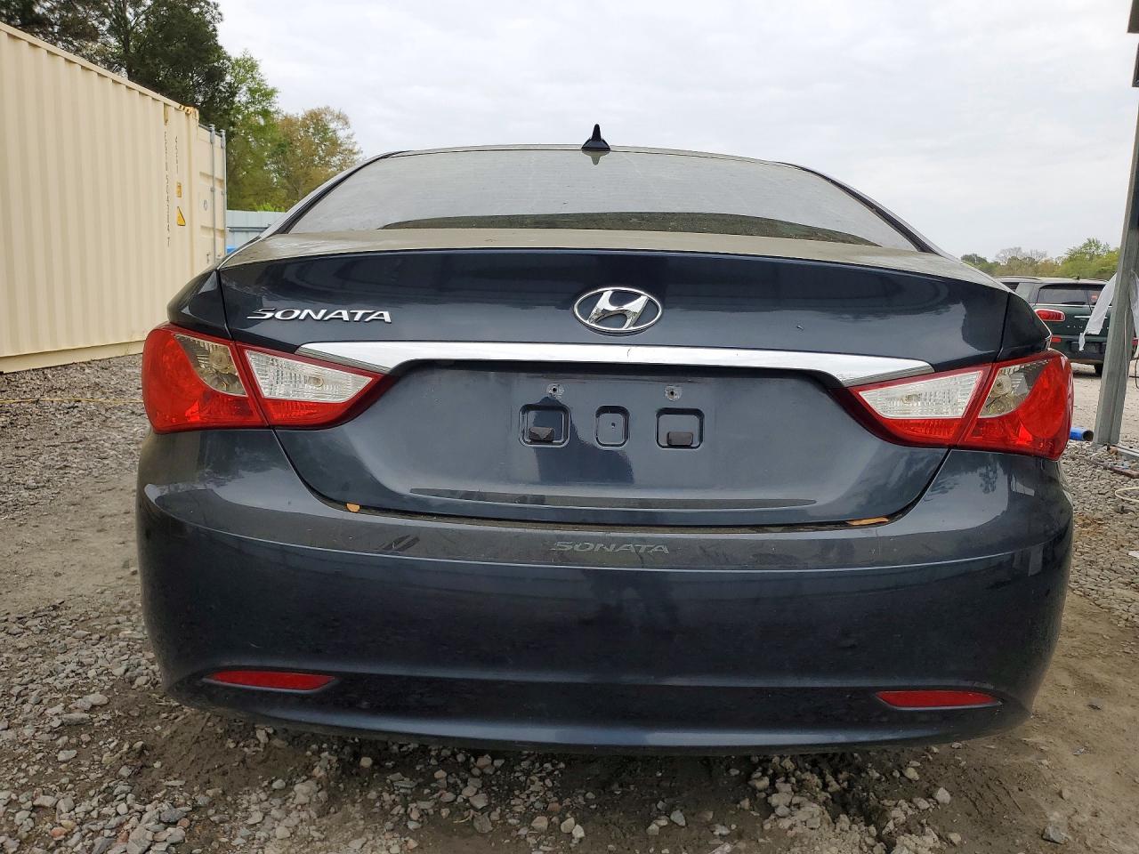 2013 HYUNDAI SONATA GLS photo 16