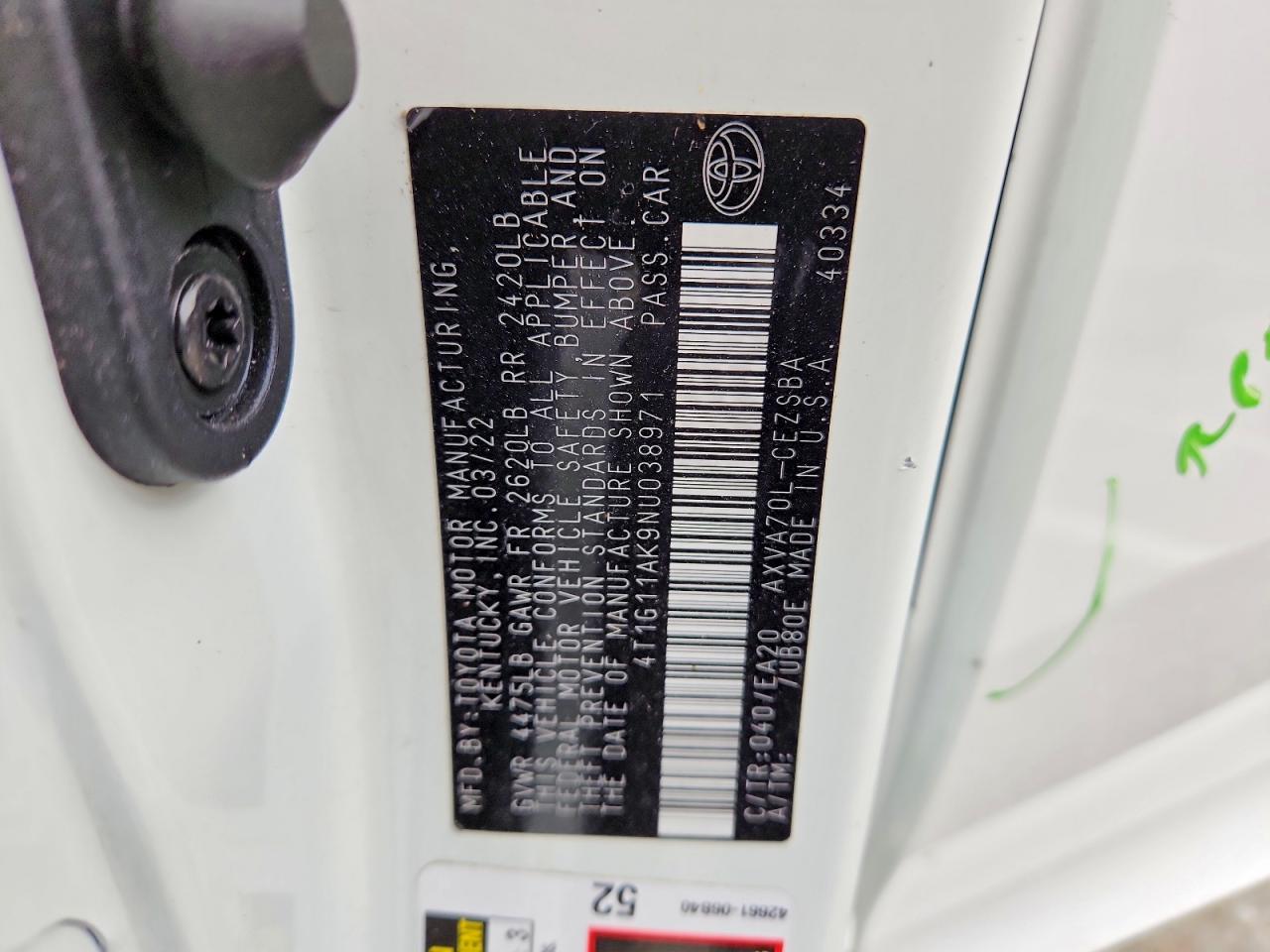 2022 TOYOTA CAMRY SE photo 37