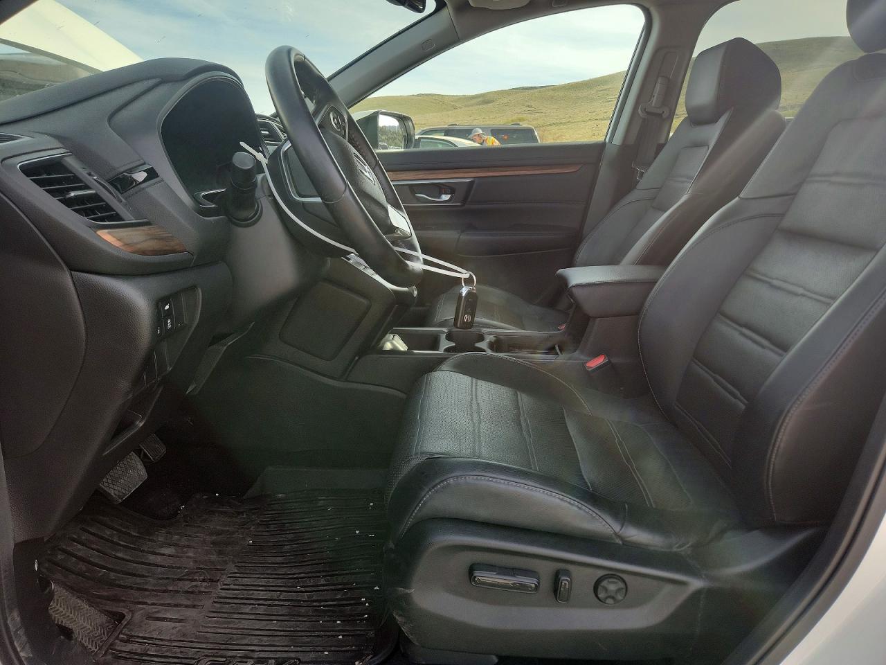 2017 HONDA CR-V TOURING photo 7