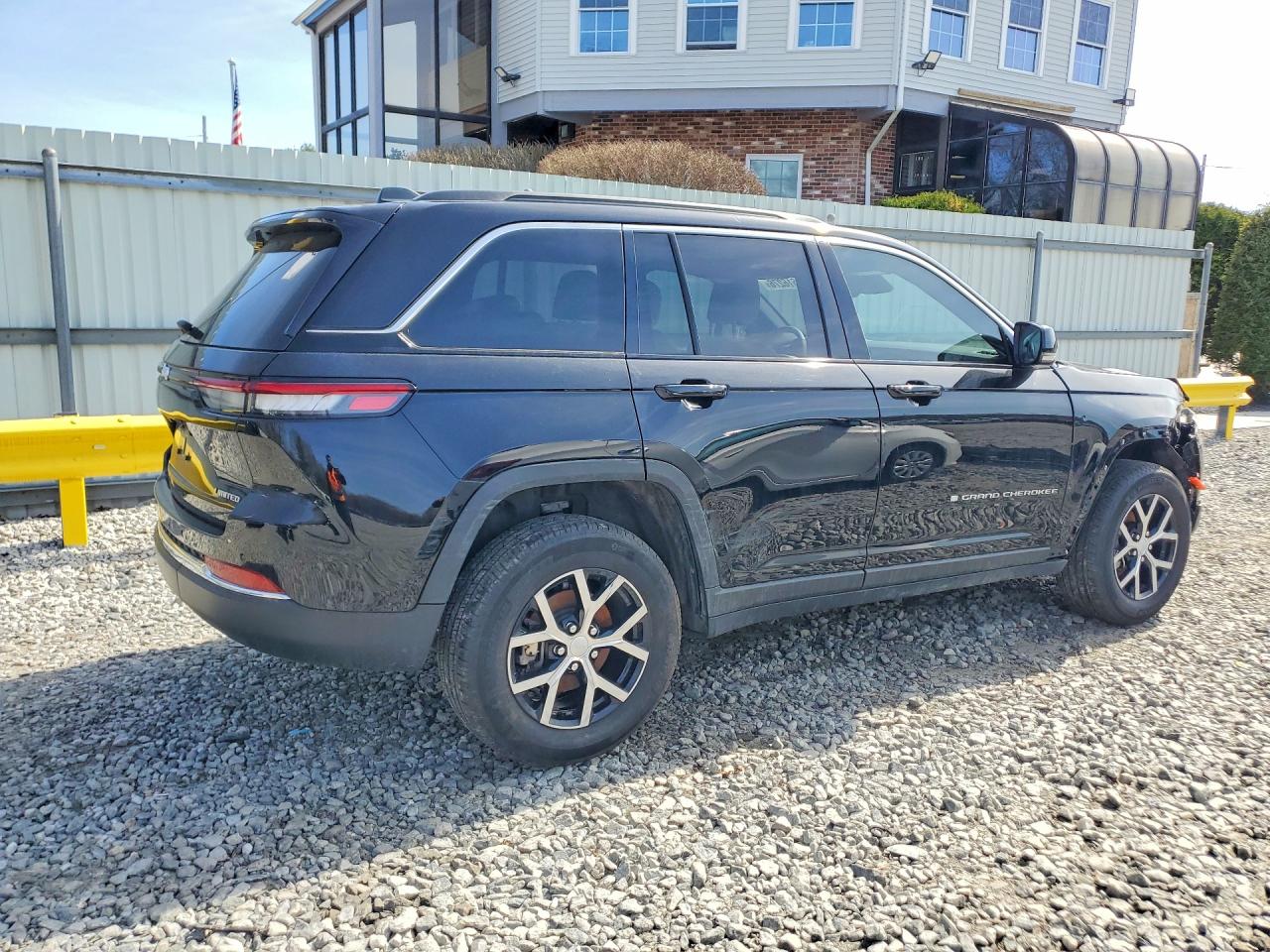 2024 JEEP GRAND CHEROKEE LIMITED photo 7